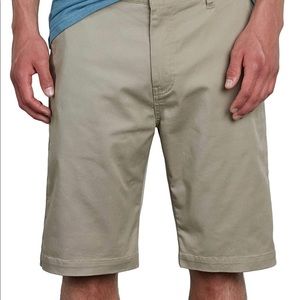 Volcom khaki shorts